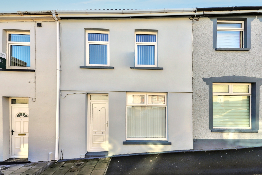 Hodges Street, Penydarren, Merthyr Tydfil,   CF47 9NX