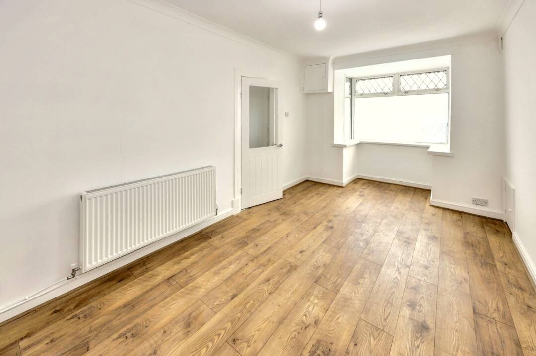 Llanwanno Road, , Mountain Ash,   CF45 3NE