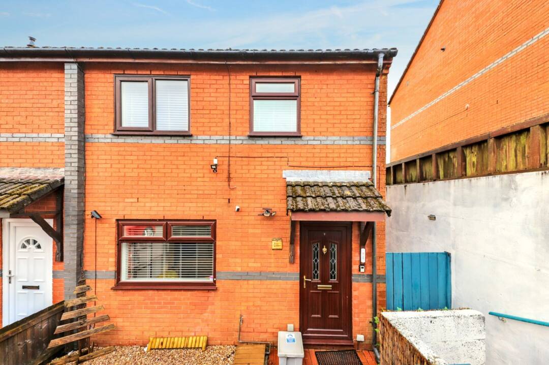 Parc Wenallt, Treharris, Merthyr Tydfil,   CF46 5HX
