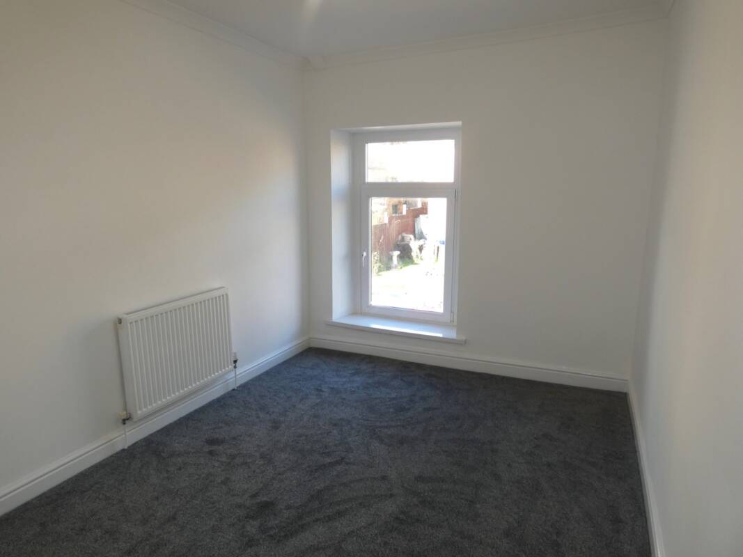 Chepstow Road, Cwmparc, Cwmparc,   CF42 6UU United Kingdom