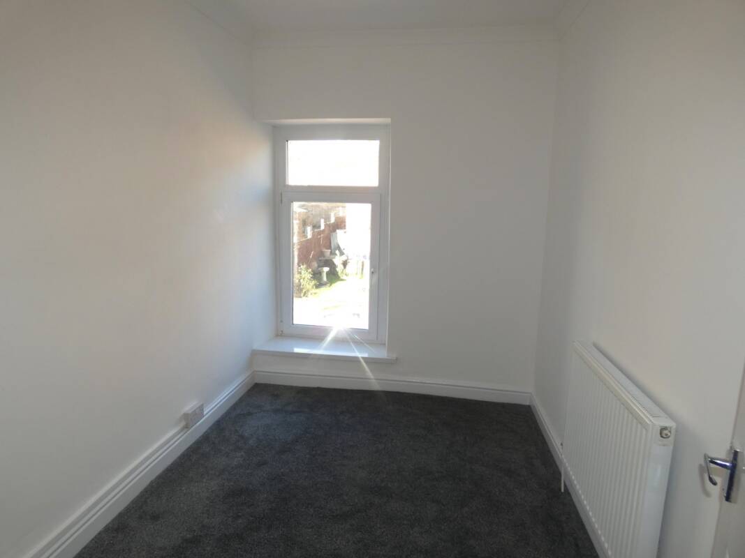 Chepstow Road, Cwmparc, Cwmparc,   CF42 6UU United Kingdom