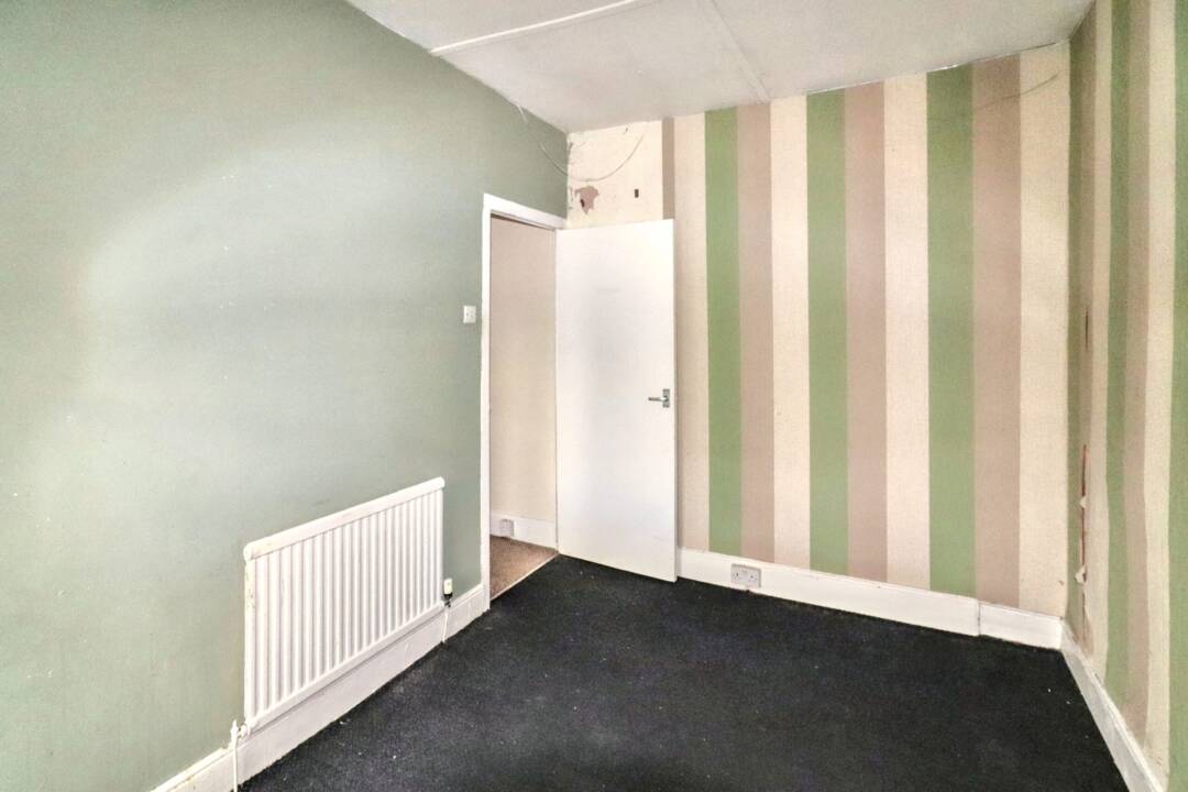Beech Embankment, Ystrad Mynach, Hengoed,  Caerphilly CF82 7AJ