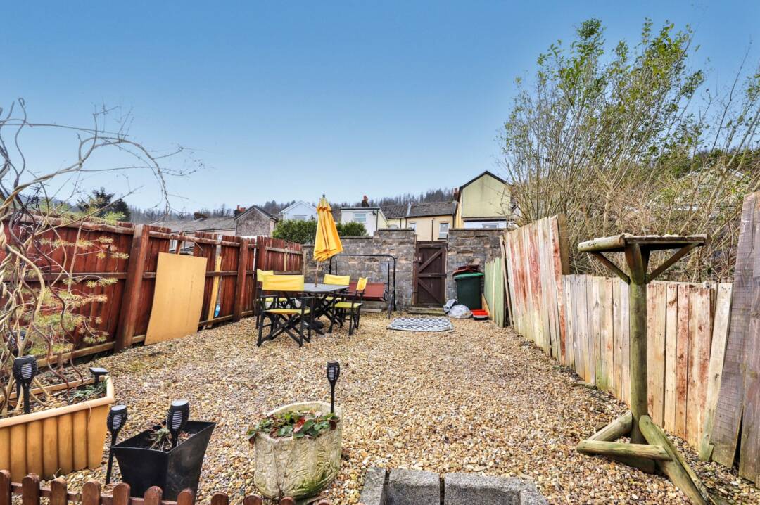 Hill Street, Maerdy,  CF43 4DR