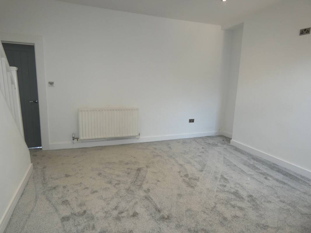 Dunraven Street, Treherbert,  CF42 5BG