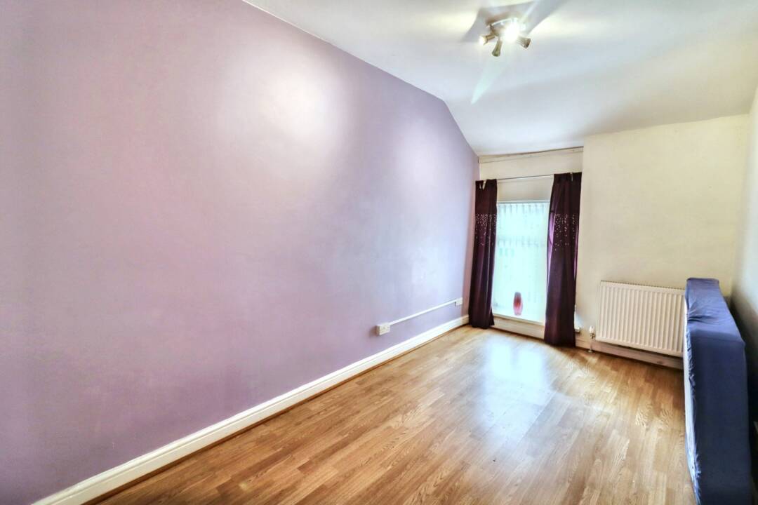 Francis Street, Bargoed,  CF81 8RR