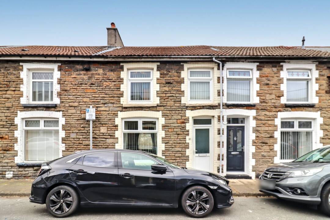 Francis Street, Bargoed,  CF81 8RR
