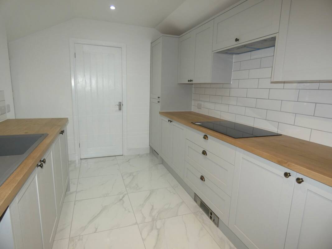 Dumfries Street, Treorchy, Treorchy,  Mid Glamorgan CF42 6TS United Kingdom