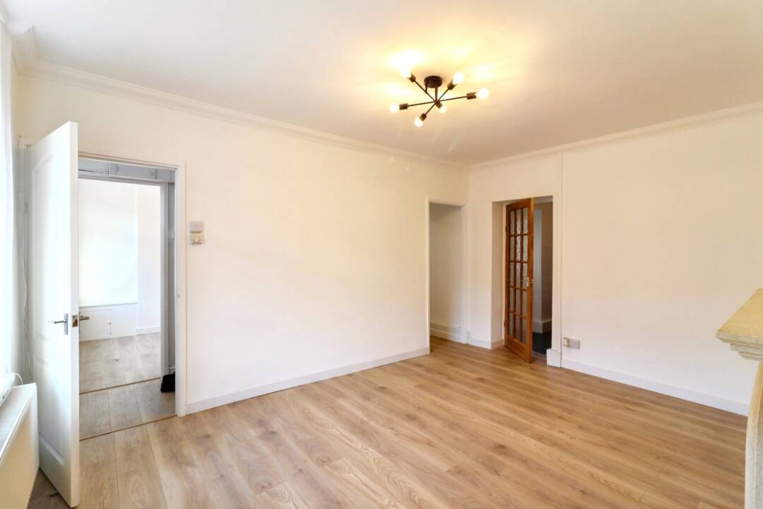 Powells Terrace, New Tredegar,  NP24 6AJ
