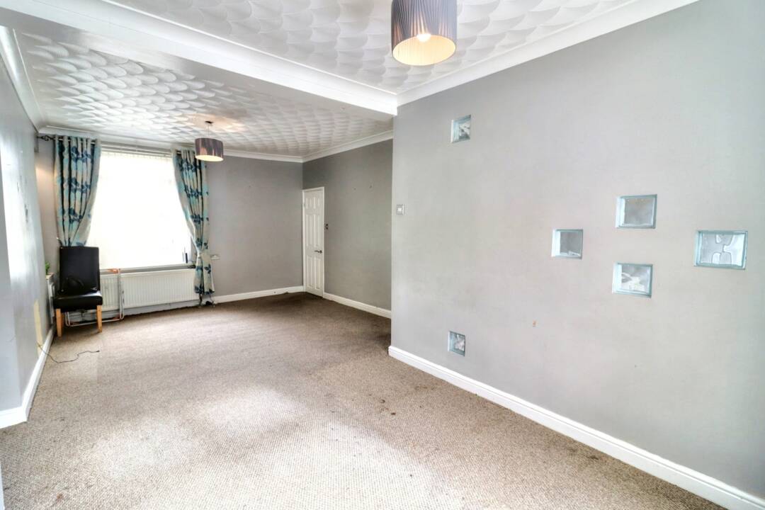 Francis Street, Bargoed,  CF81 8RR
