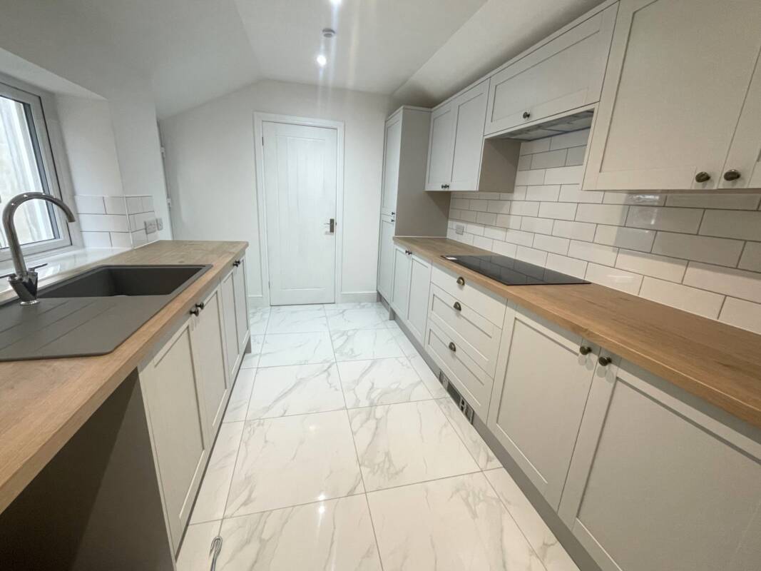 Dumfries Street, Treorchy, Treorchy,  Mid Glamorgan CF42 6TS United Kingdom