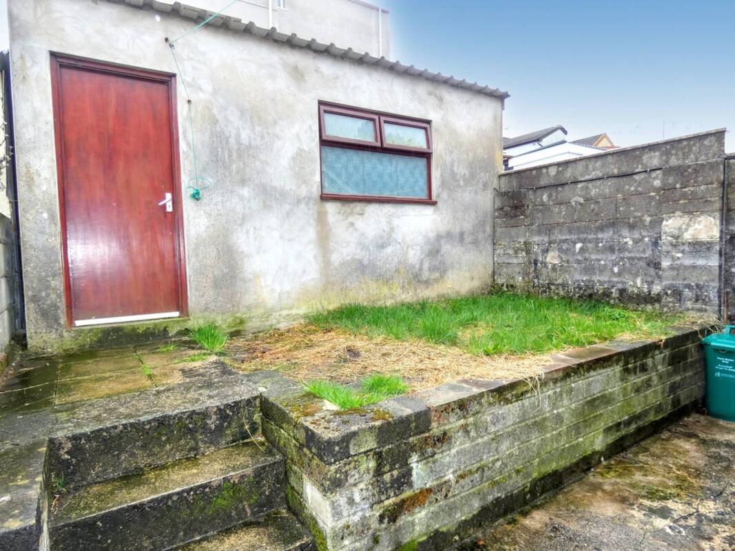 Rees Street, Gelli,  CF417NE