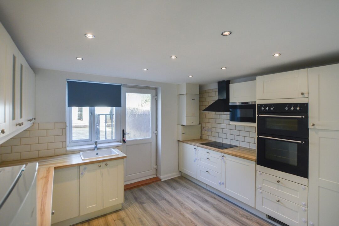Troedyrhiw, Merthyr Tydfil,   CF48 4HE