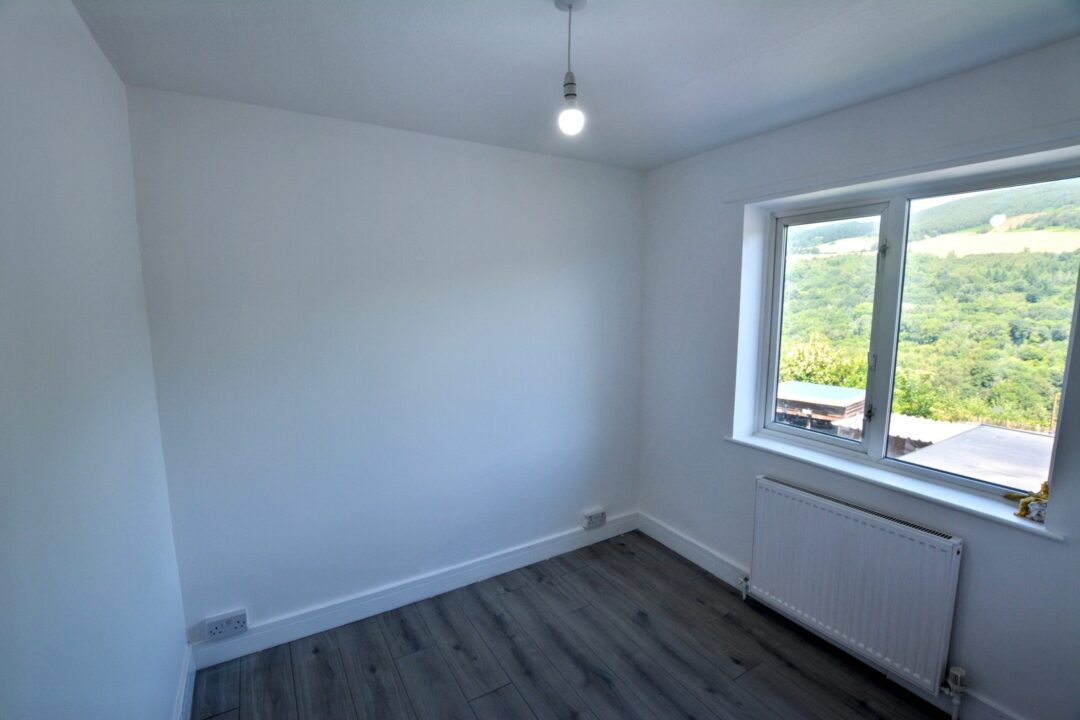 Ynysyboeth, Mountain Ash,   CF45 4EX