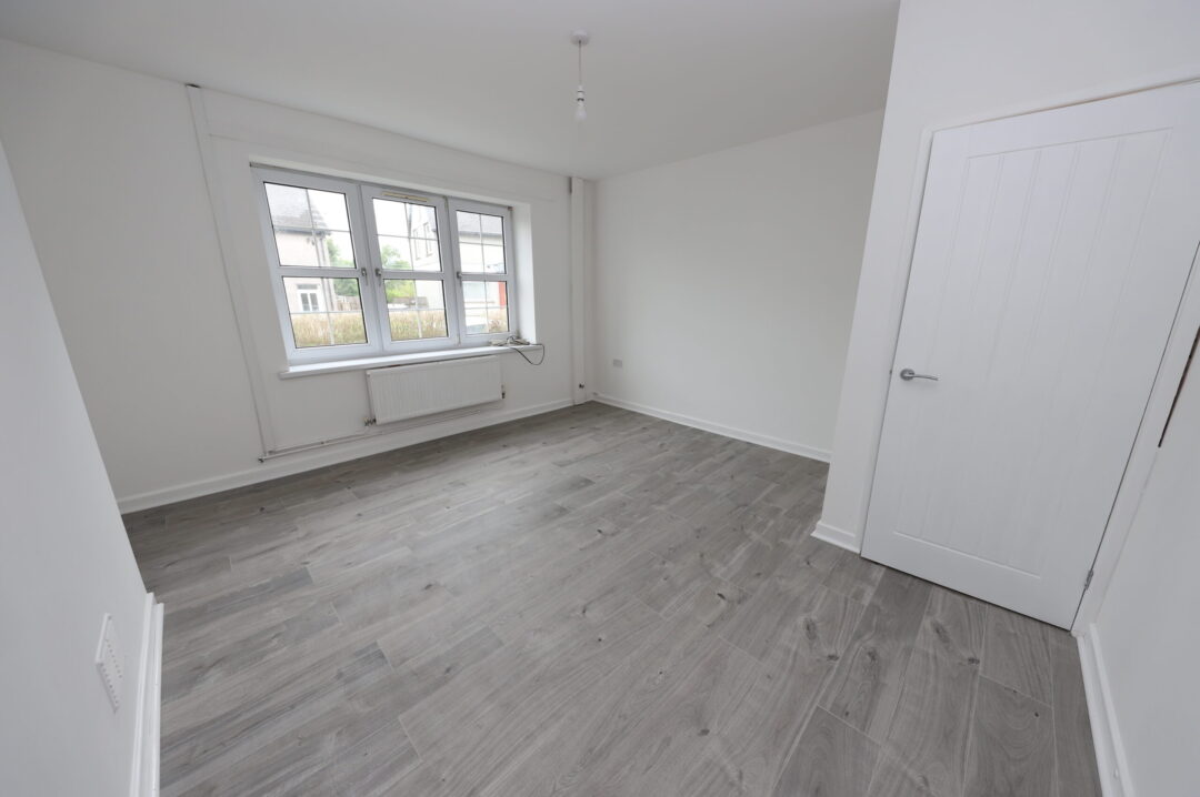 Markham Crescent, Oakdale, Blackwood NP12 0JY,   NP12 0JY