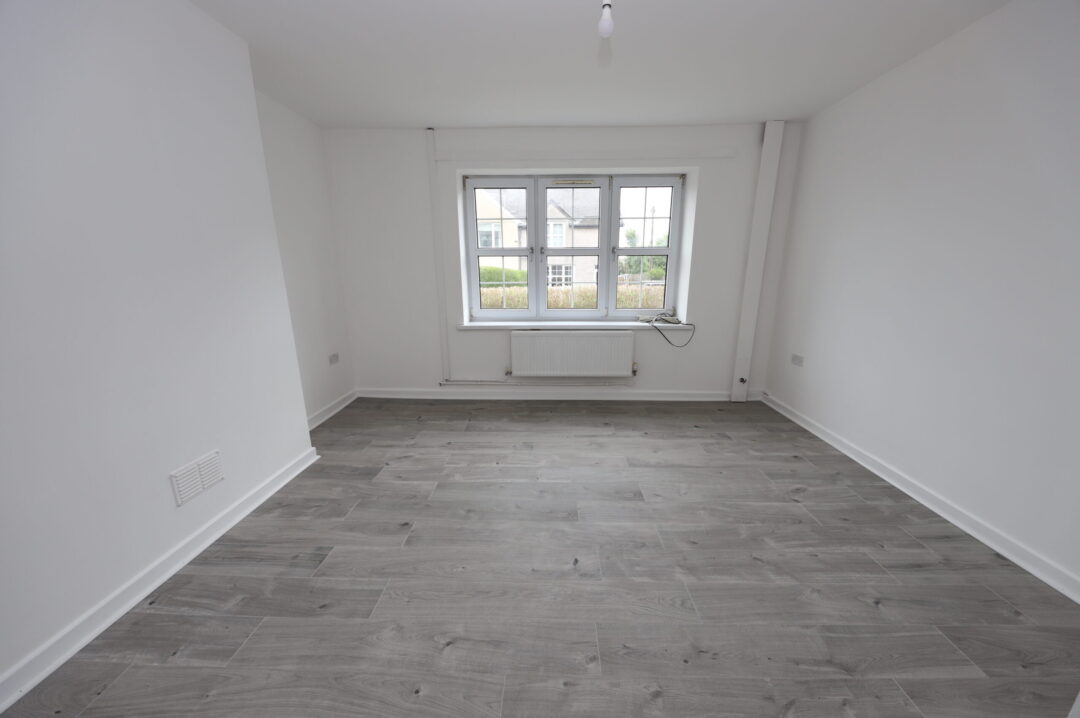Markham Crescent, Oakdale, Blackwood NP12 0JY,   NP12 0JY