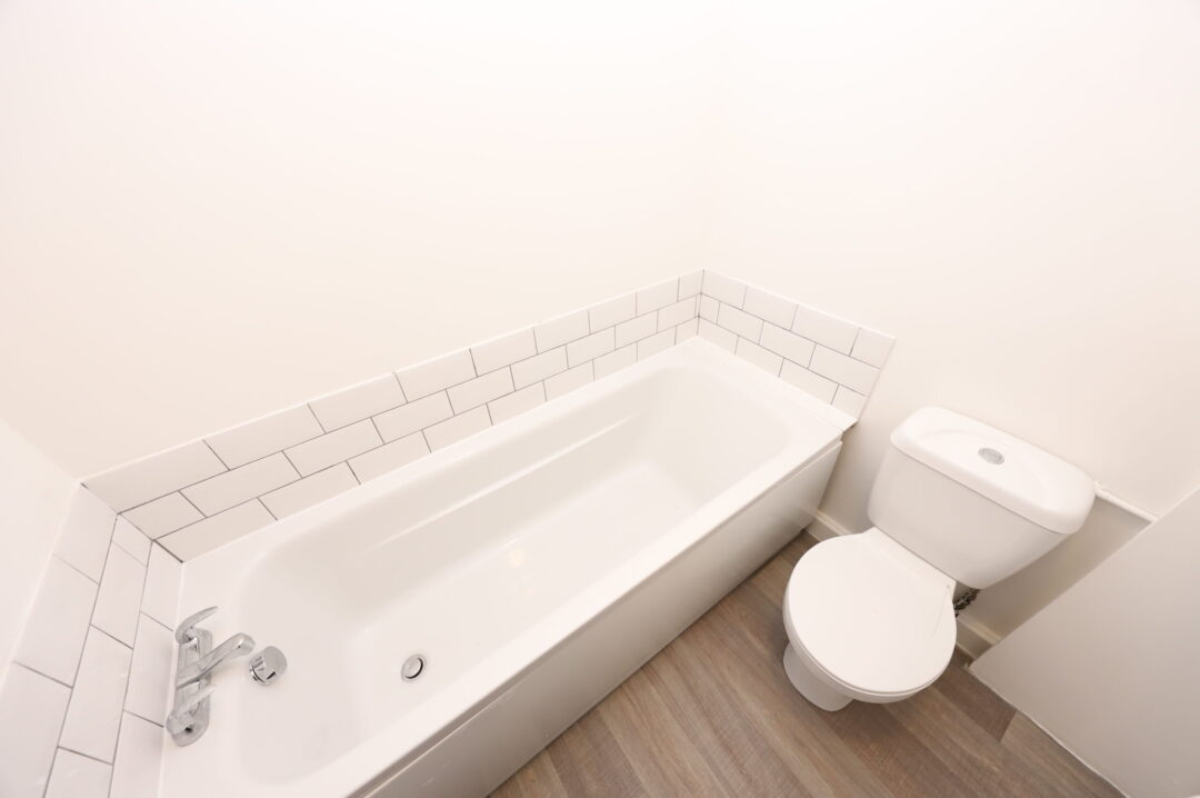 Markham Crescent, Oakdale, Blackwood NP12 0JY,   NP12 0JY