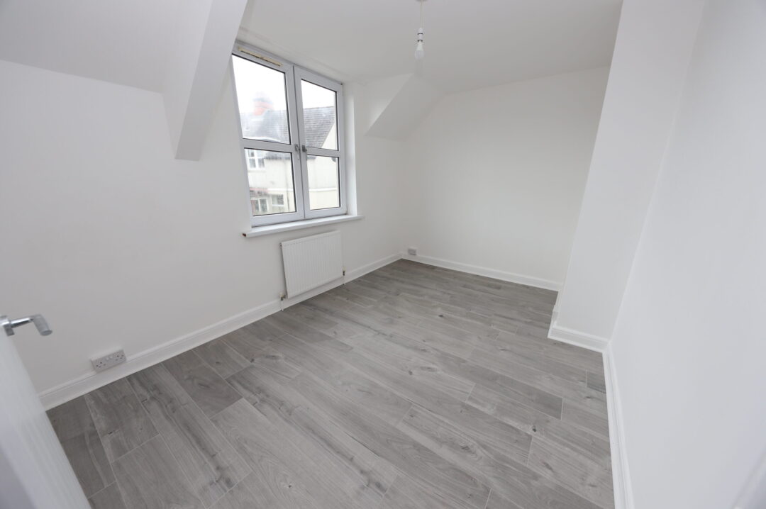 Markham Crescent, Oakdale, Blackwood NP12 0JY,   NP12 0JY