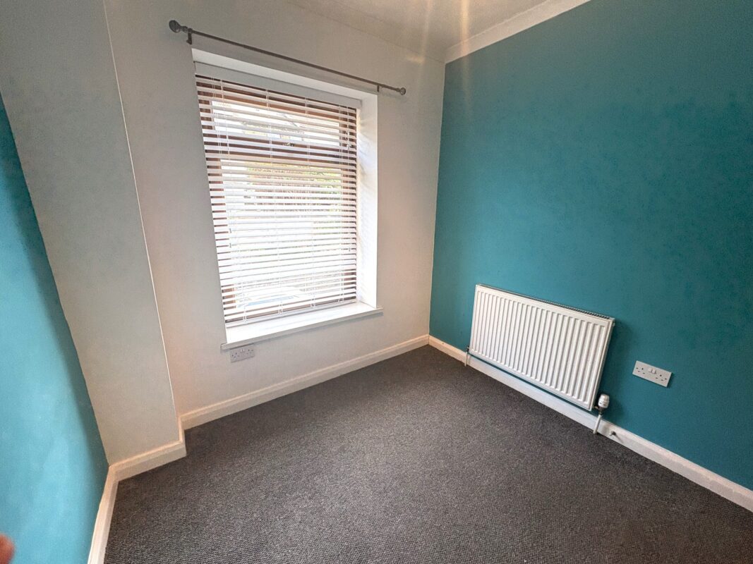 141 Miskin Road  Tonypandy,  CF402QL