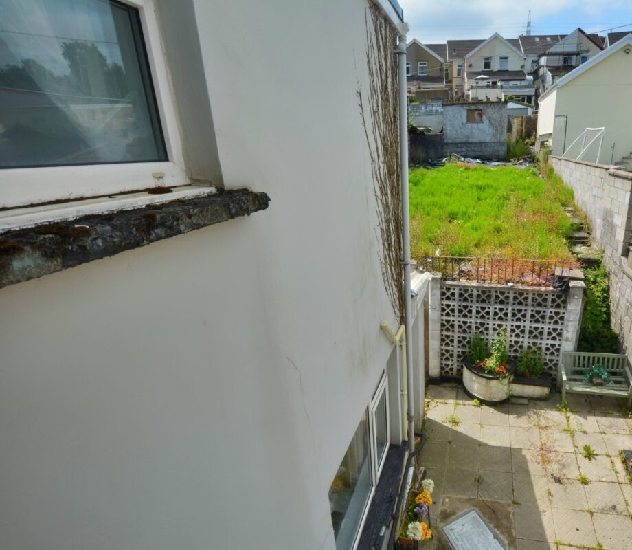 Aberfan, Merthyr Tydfil,   CF48 4QJ