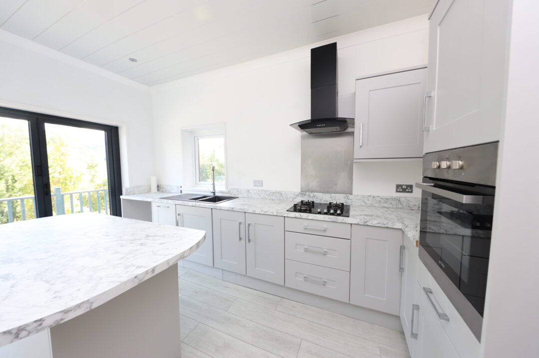 Bwllfa Road, Cwmdare, Aberdare,   CF44 8UF