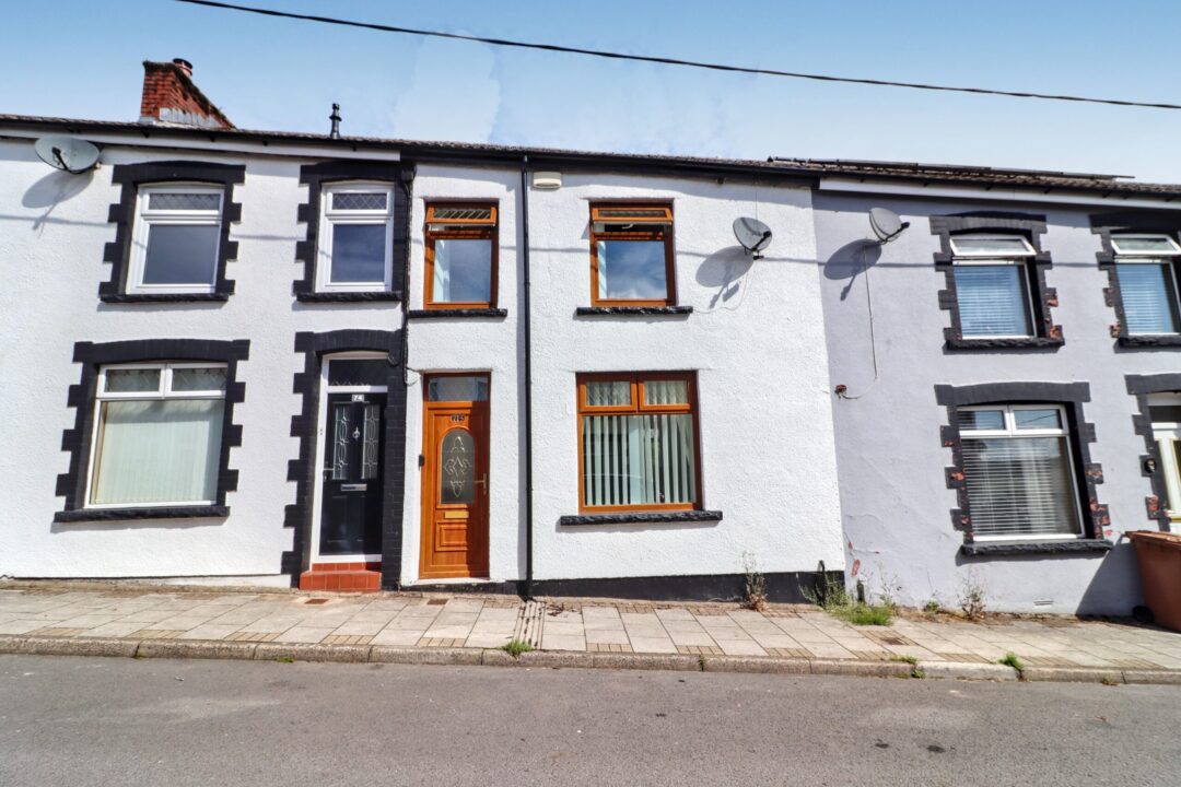 West Street, Bargoed,  CF81 8SA