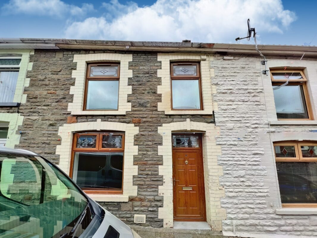 Kenry Street, Ynyswen,  CF42 6DR