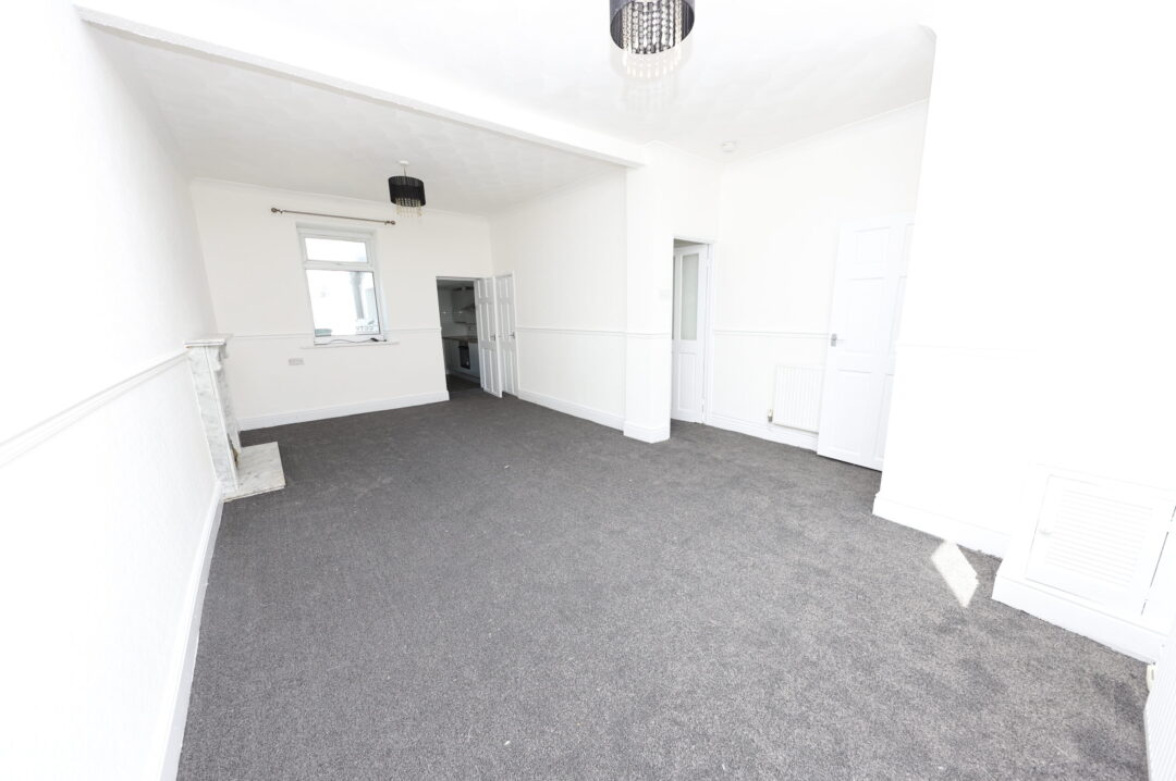 Pembroke Street, Aberdare, Rhondda Cynon Taff CF44 7BH