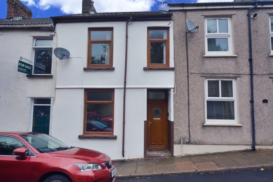 Troedyrhiw, Merthyr Tydfil,   CF48 4JS