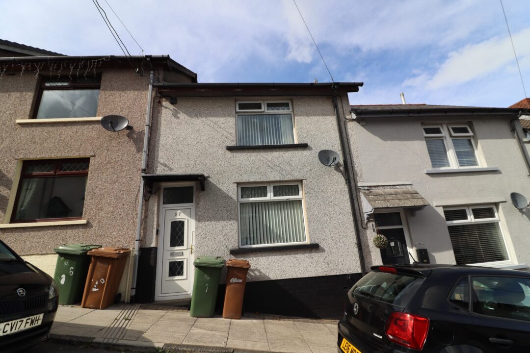 Glynmarch Street, Deri, Bargoed,   CF81 9HZ