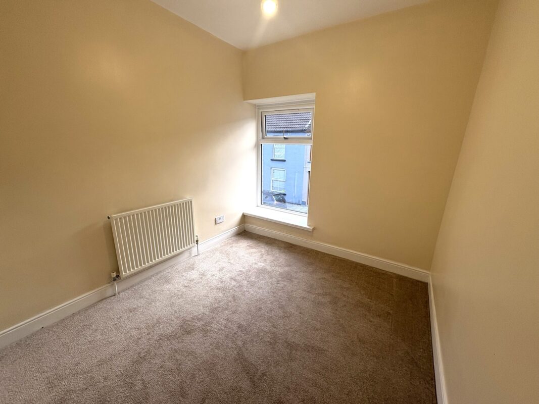Volunteer Street, Pentre,  CF41 7LA
