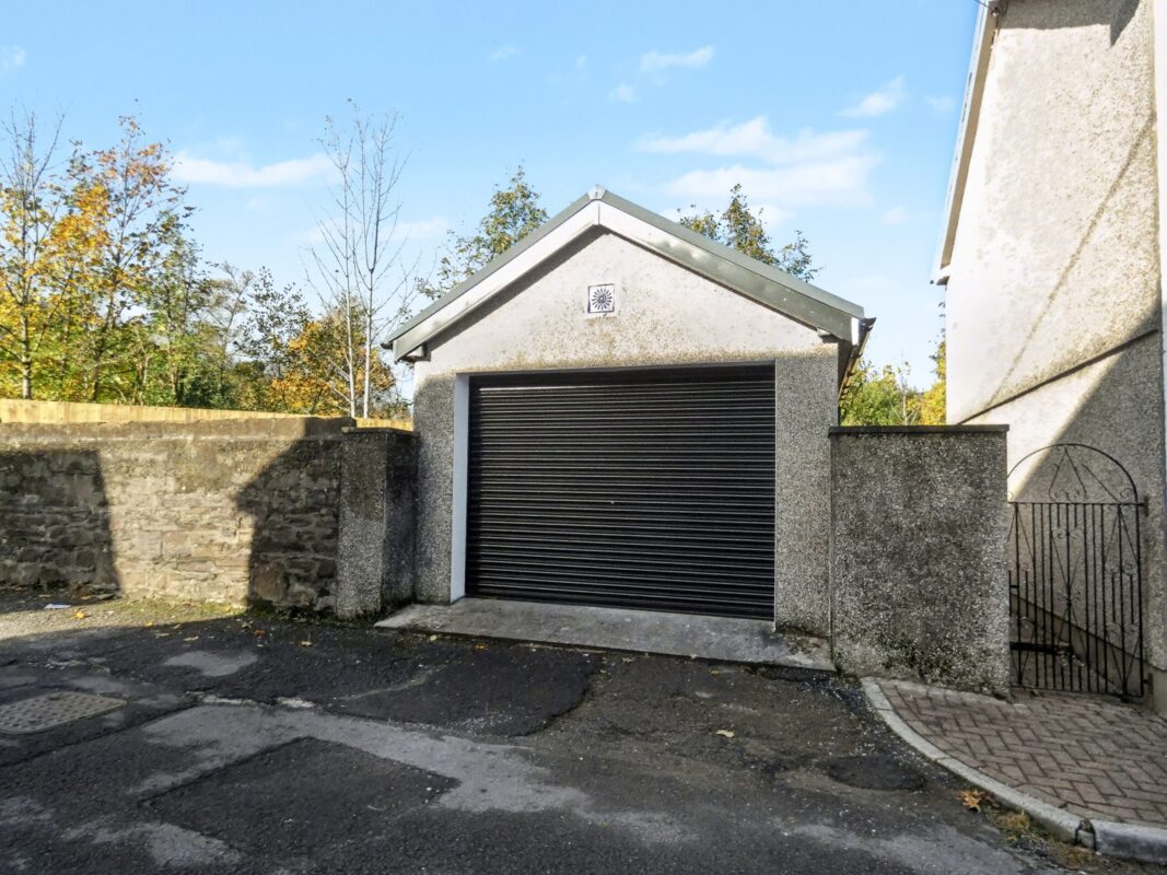 Volunteer Street, Pentre,  CF41 7LA