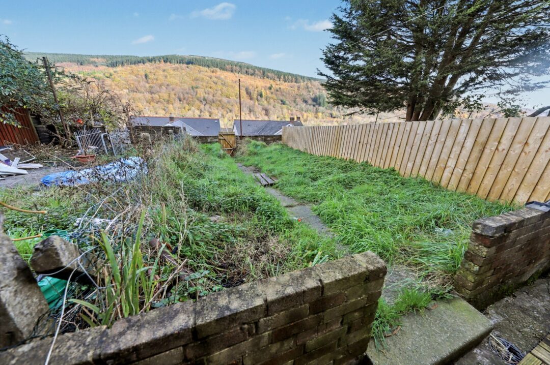 Park Street, Penrhiwceiber, Mountain Ash,  Rhondda Cynon Taff CF45 3YL