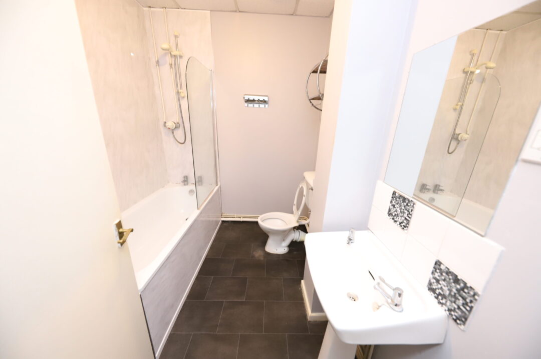 Llys Y Parc, Aberaman, Aberdare,   CF44 6UX