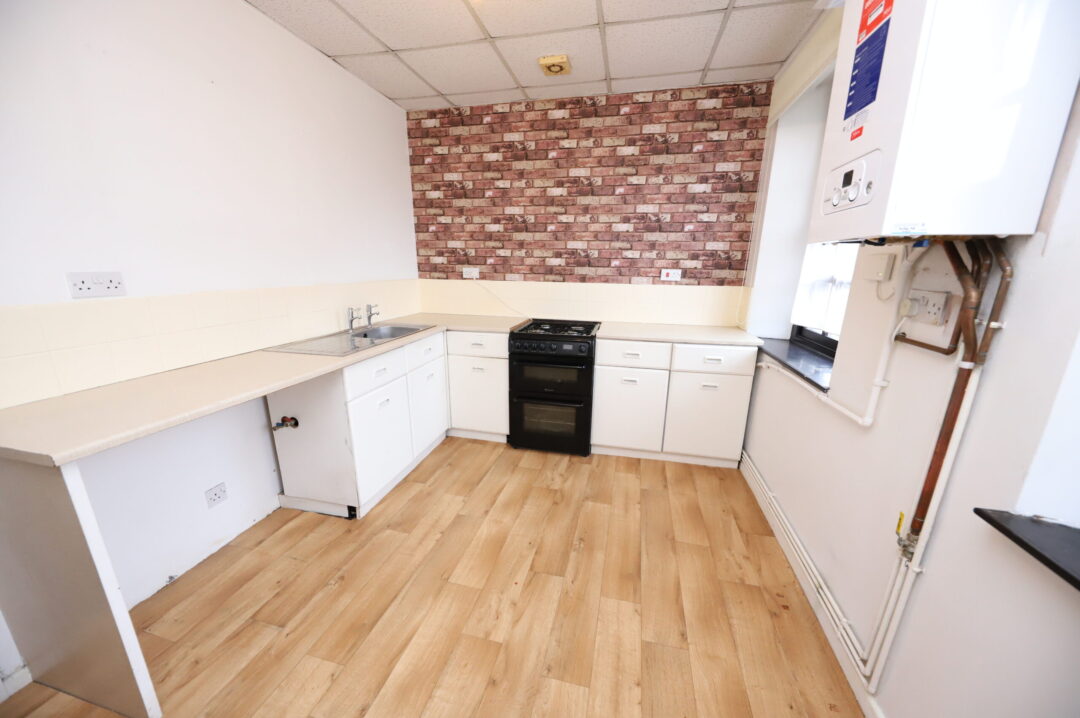 Llys Y Parc, Aberaman, Aberdare,   CF44 6UX