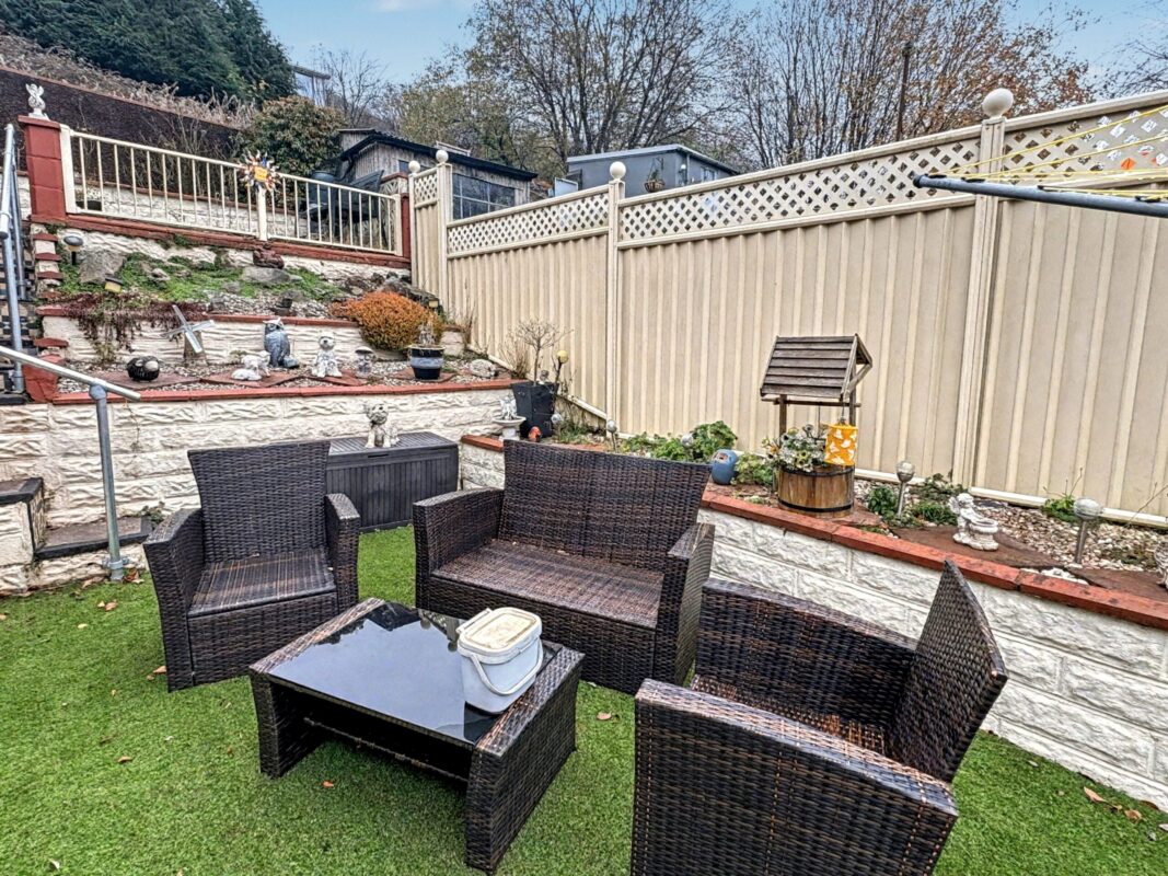 Troedyrhiw Terrace, Treorchy,  CF42 6PG