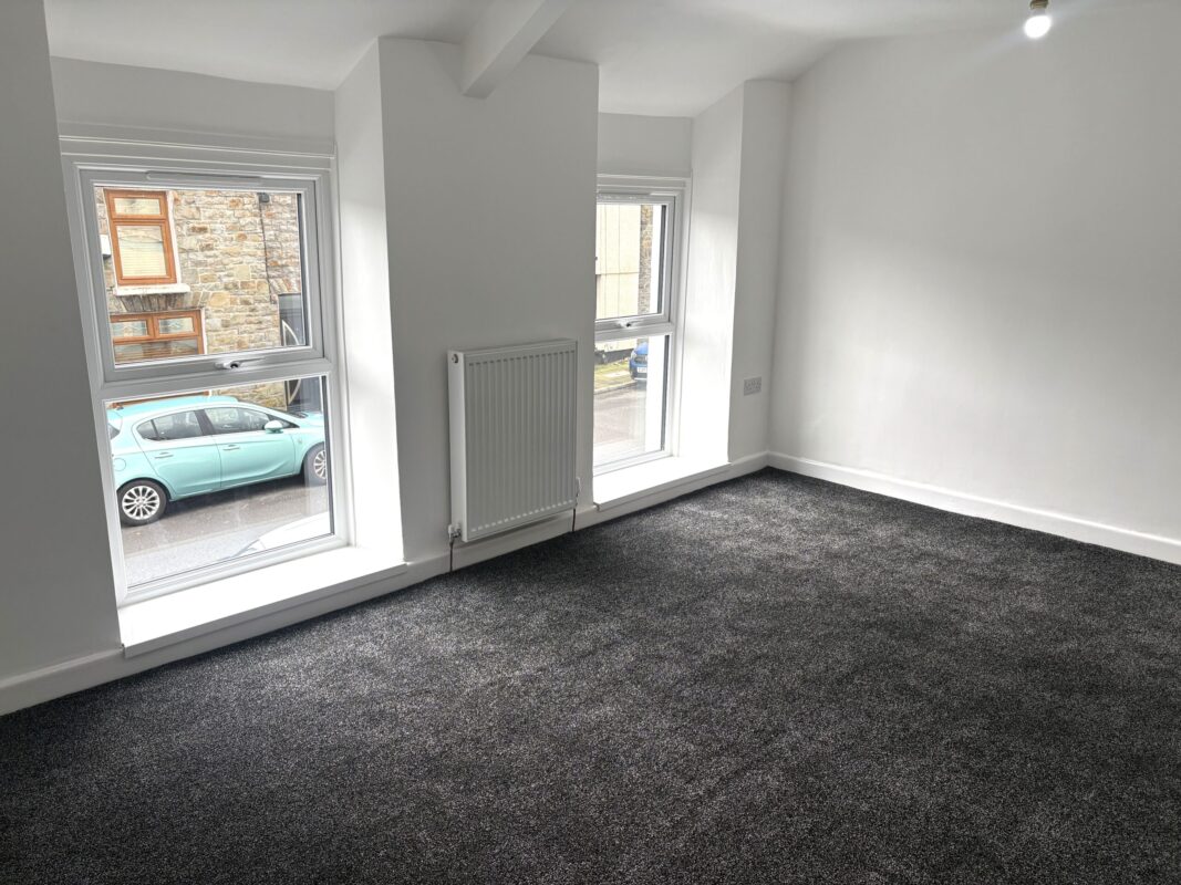 55 Parry Street, Ton Pentre, Mid Glamorgan CF41 7AQ UNITED KINGDOM
