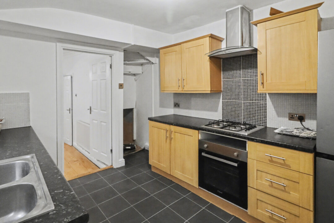 , Bargoed,   CF81 8RL