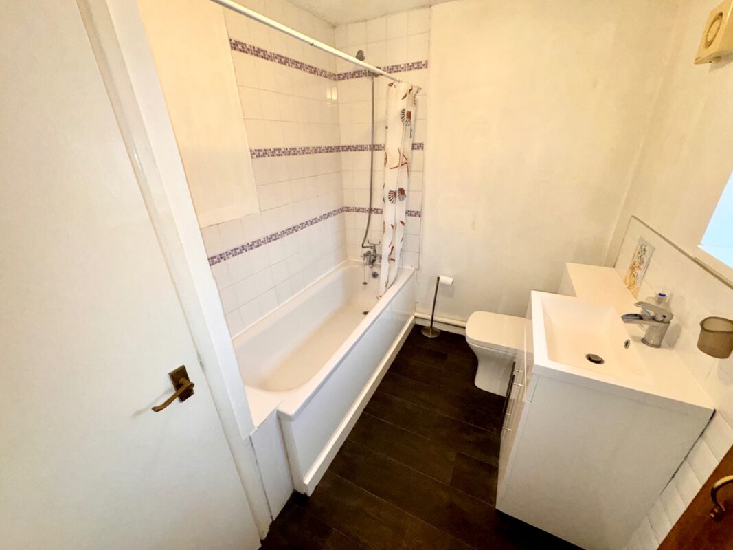 Bankes Street, Aberdare,  CF44 7BY