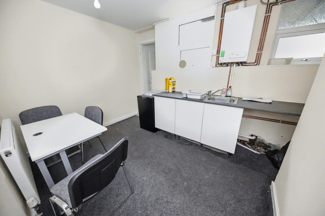 105 Dunraven Street, Tonypandy,  CF40 1AR