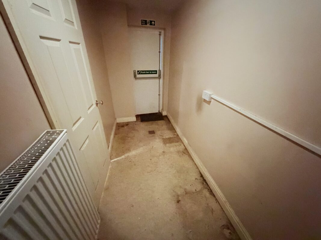 Maendy Place, AberdarE,  CF44 7AY