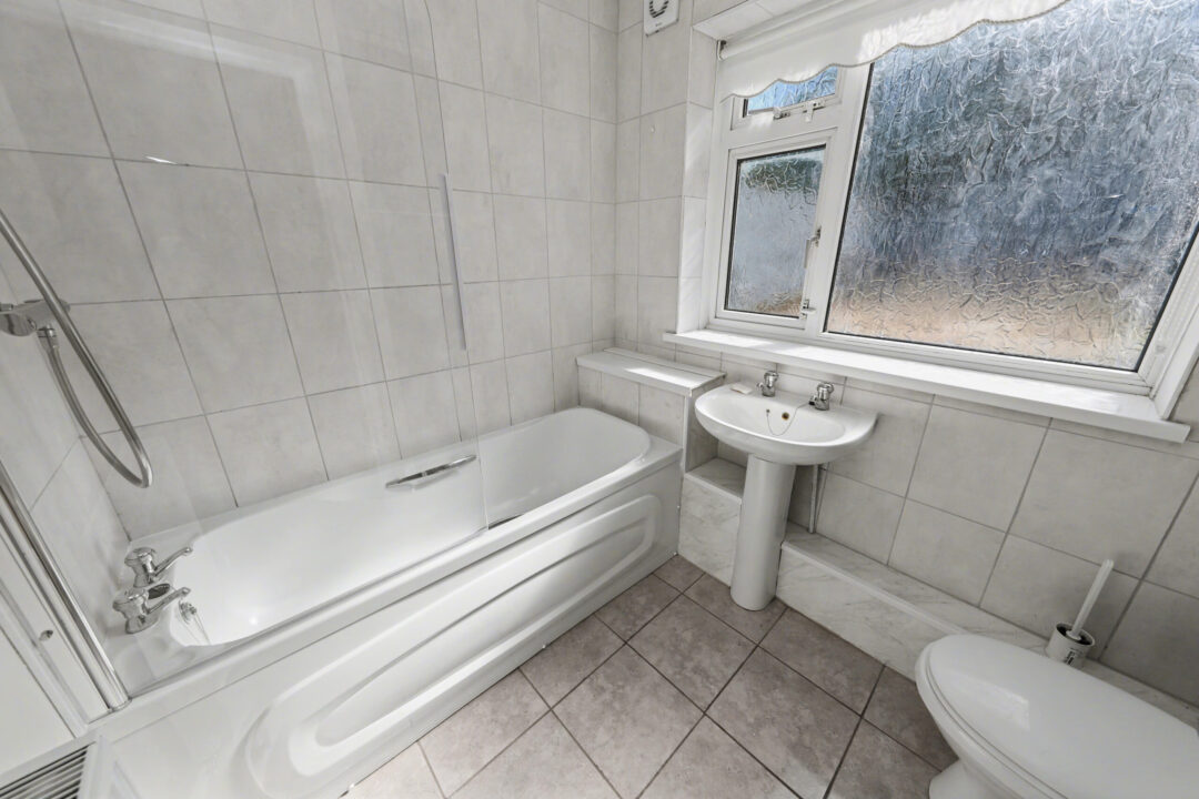 Mostyn Street, Abercwmboi,  CF44 6BA