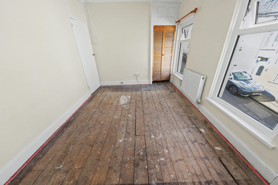 Mostyn Street, Abercwmboi,  CF44 6BA