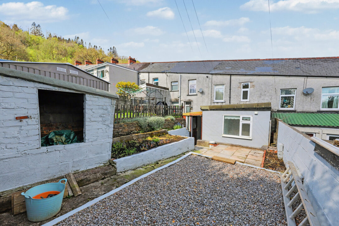 Mostyn Street, Abercwmboi,  CF44 6BA