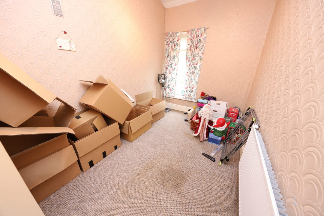 Woodfield Terrace, Mountain Ash,  CF45 3YA