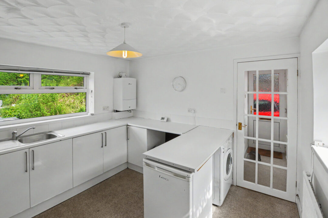 Llanwonno Road, Pontypridd, MID GLAMORGAN CF37 2SA UNITED KINGDOM
