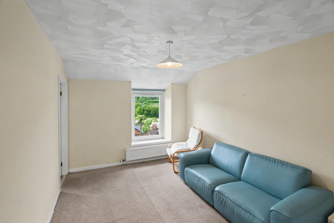 Llanwonno Road, Pontypridd, MID GLAMORGAN CF37 2SA UNITED KINGDOM