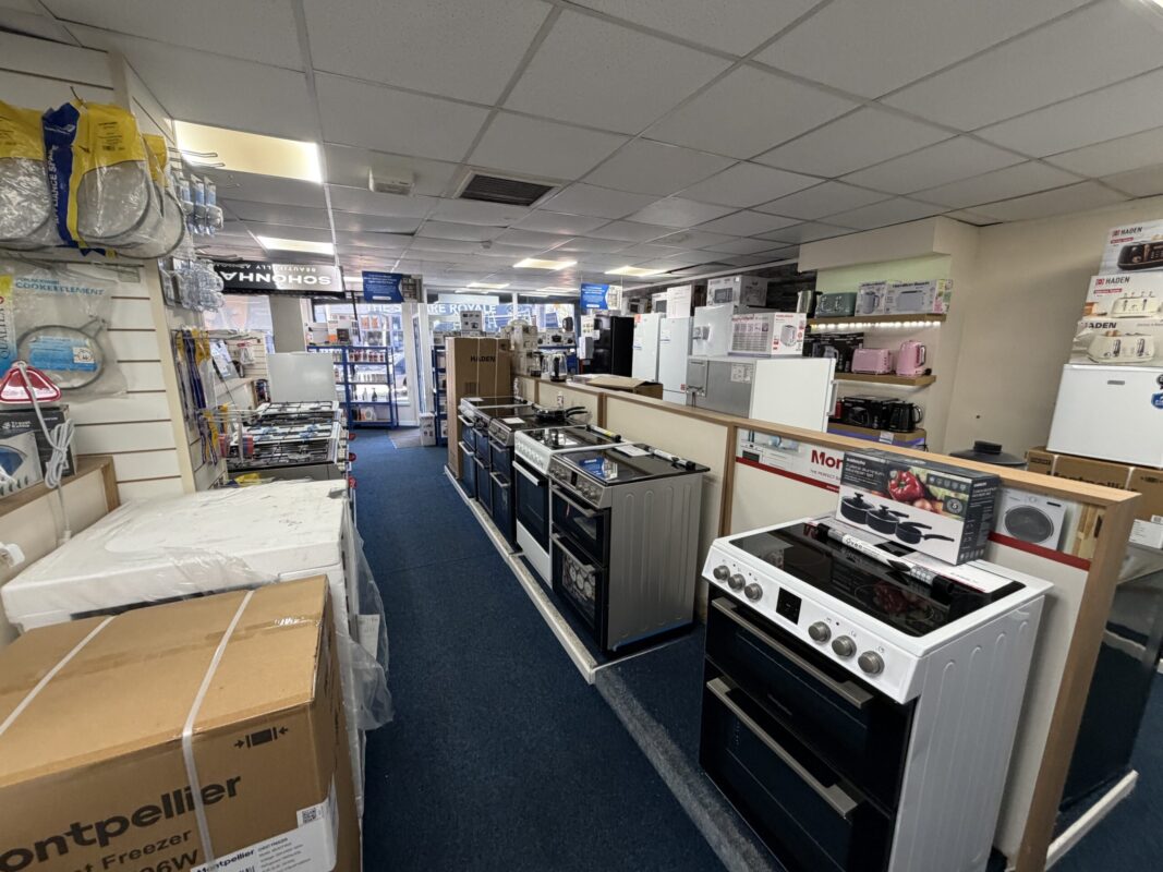 High Street, Bargoed,  CF81 8RB
