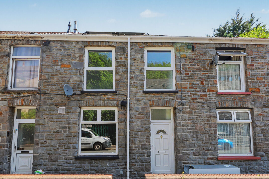 Penrhiwceiber Road, Penrhiwceiber, Mountain Ash,   CF45 3SG