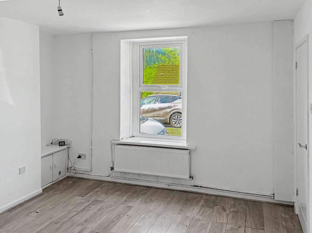 Blaen-y-Cwm Terrace, Tynewydd, Treherbert,   CF42 5ND