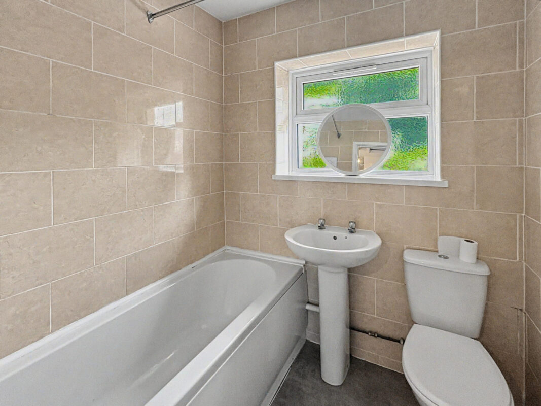 Blaen-y-Cwm Terrace, Tynewydd, Treherbert,   CF42 5ND